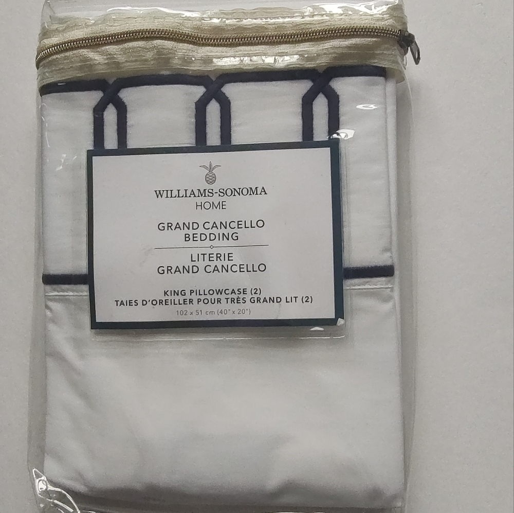 Williams Sonoma Grand Cancello 2 King Pillow Case s White Navy Blue Embroidered - Picture 2 of 12